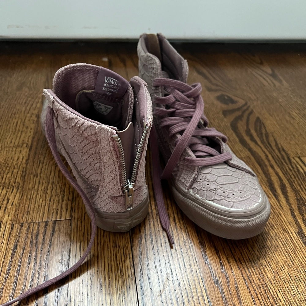 Vans Women's Textured High-Top Sneakers - Mauve
